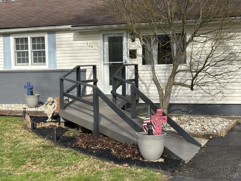 362 Second Street, Morrow, OH 45152 Photo 2