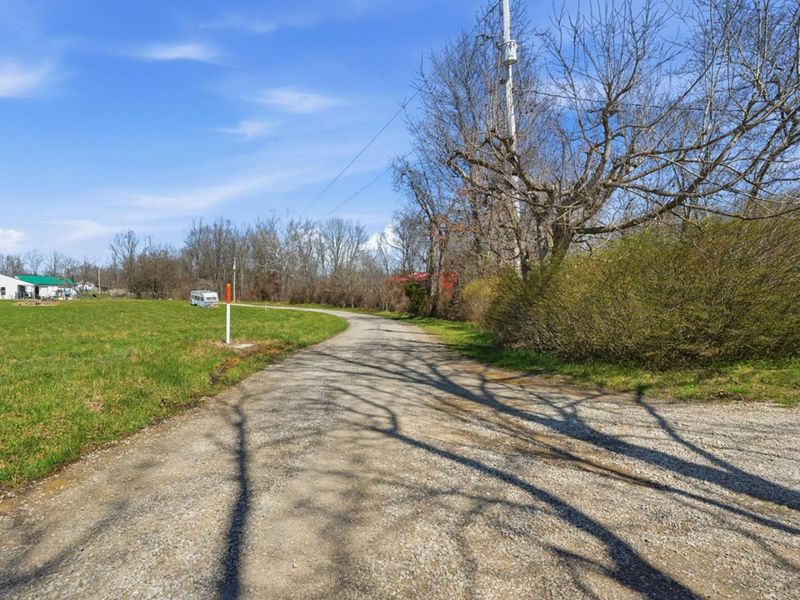 805 Daugherty Road, Stockport, OH 43787 Photo 2