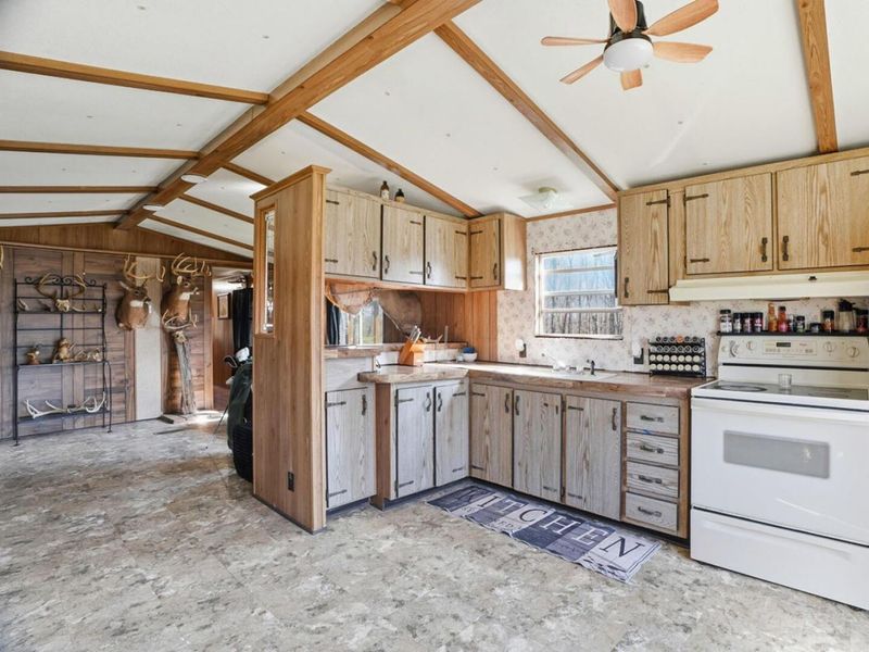 805 Daugherty Road, Stockport, OH 43787 Photo 5