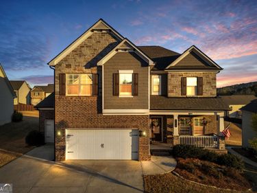 7129 Birch View Court, Flowery Branch, GA 30542