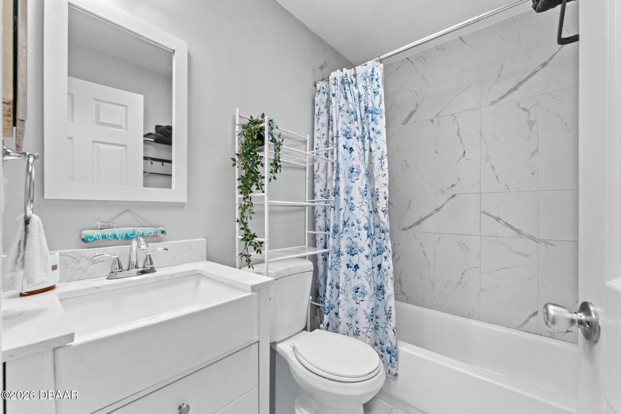 120 Quaker Ridge Drive, Daytona Beach, FL 32119 Photo