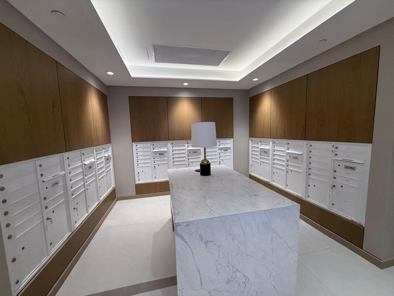 151 N Seabreeze Boulevard, Unit 703, Fort Lauderdale, FL 33304 Photo