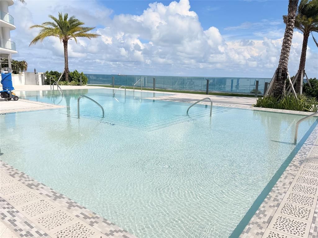 151 N Seabreeze Boulevard, Unit 703, Fort Lauderdale, FL 33304 Photo