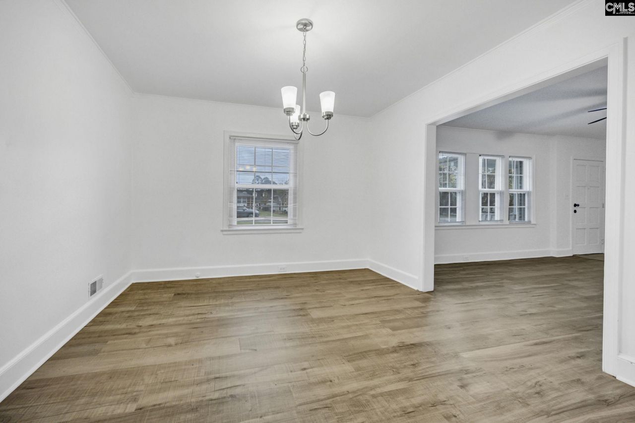 613 Veterans Road Photo 10