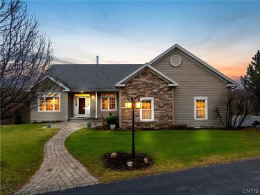 4448 Bussey Road, Syracuse, NY 13215