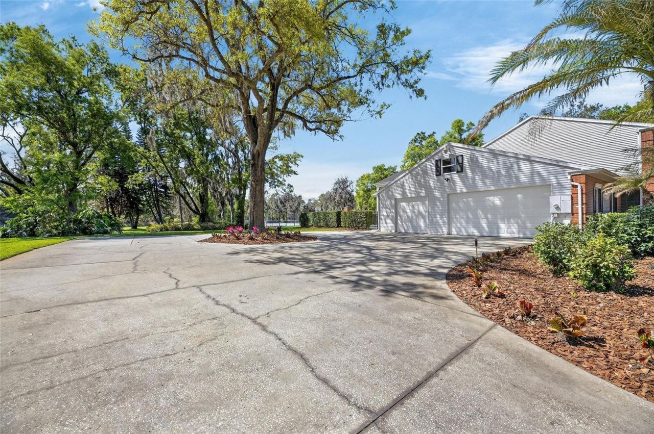 3201 Polo Place, Plant City, FL 33566 Photo