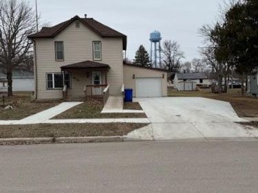 812 11th Avenue, Clarkfield, MN 56223