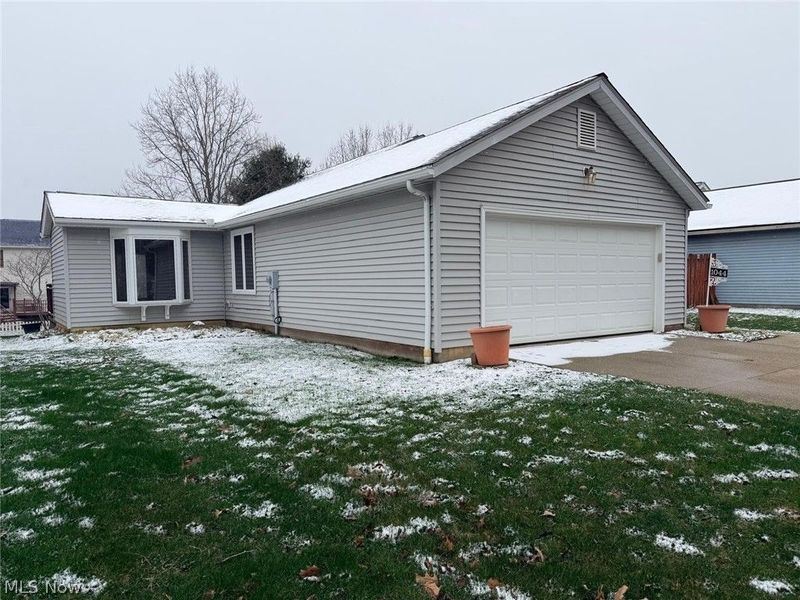 1044 Brimfield Drive, Medina, OH 44256 Photo 2