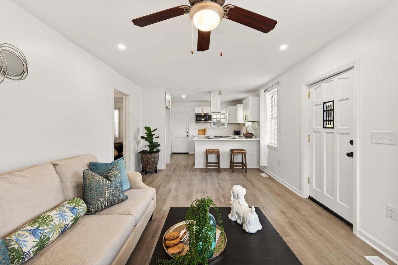 940 Sycamore Avenue Photo 13