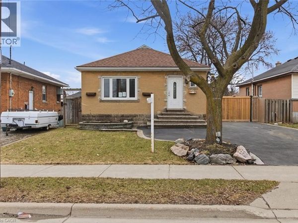 627 UPPER SHERMAN Avenue , Hamilton, ON L8V3M4