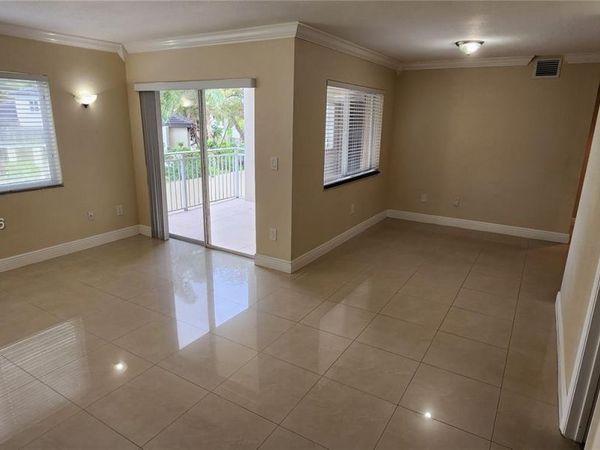 Unit 212, Hialeah, FL 33015