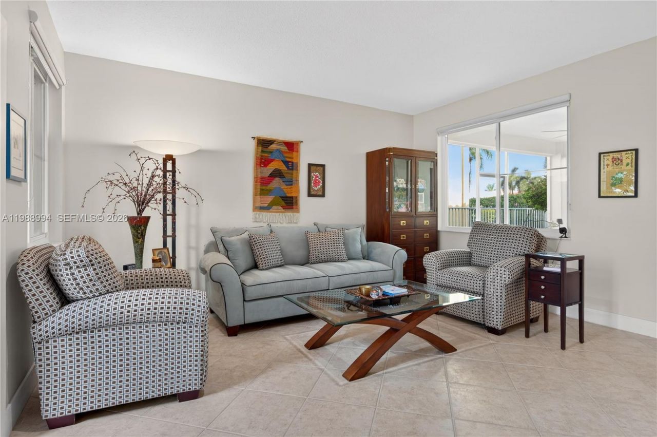 1512 Maple Dr , Weston, FL 33327 Photo