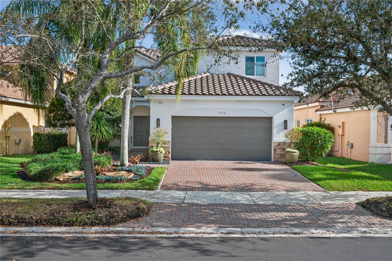 1512 Maple Dr , Weston, FL 33327 Photo