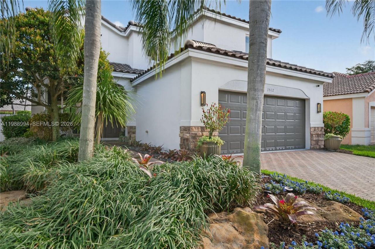 1512 Maple Dr , Weston, FL 33327 Photo