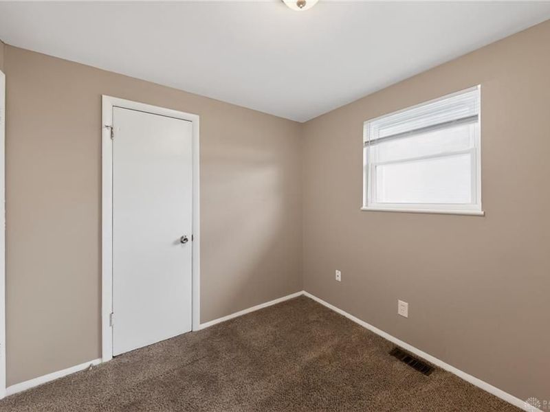 5230 Hoover Avenue, Dayton, OH 45417 Photo 19