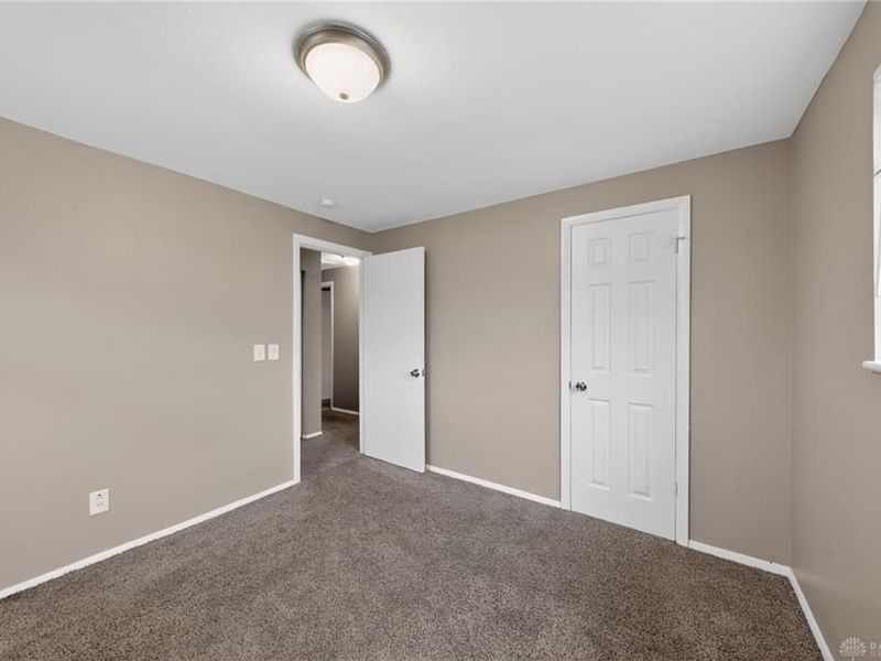 5230 Hoover Avenue, Dayton, OH 45417 Photo 20