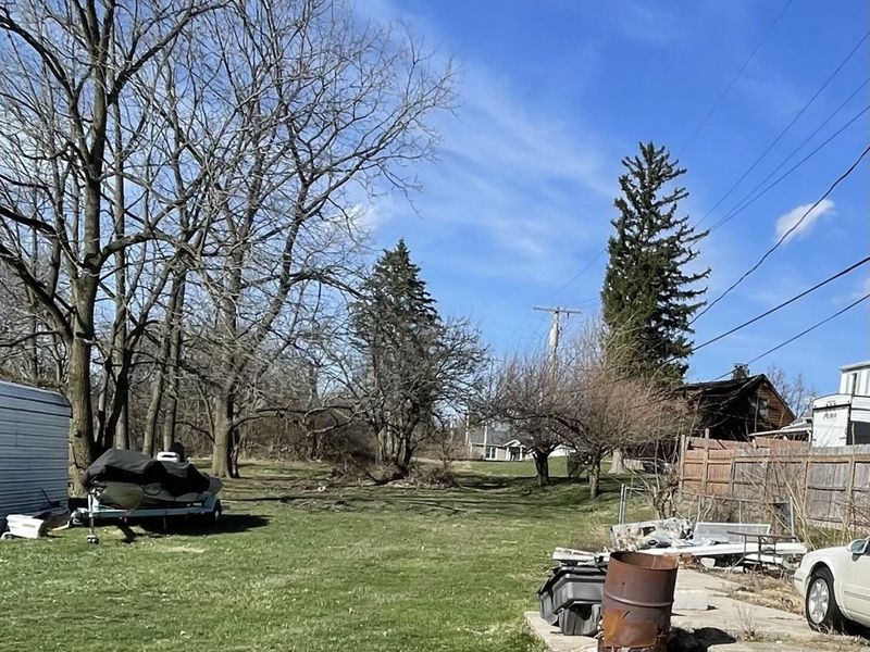 825 Eastern Avenue, Bellefontaine, OH 43311 Photo 3