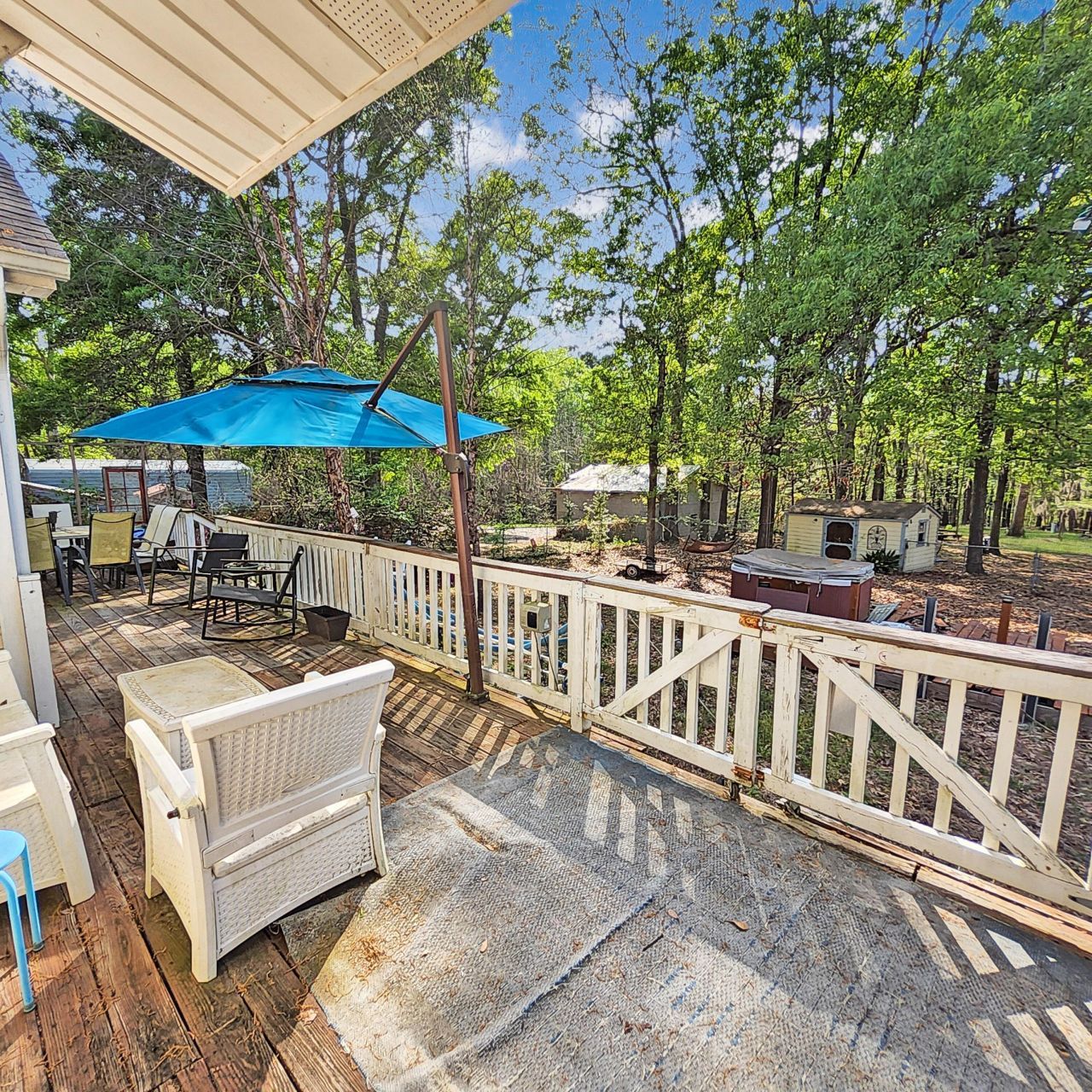 384 Suwanee Drive Photo 28