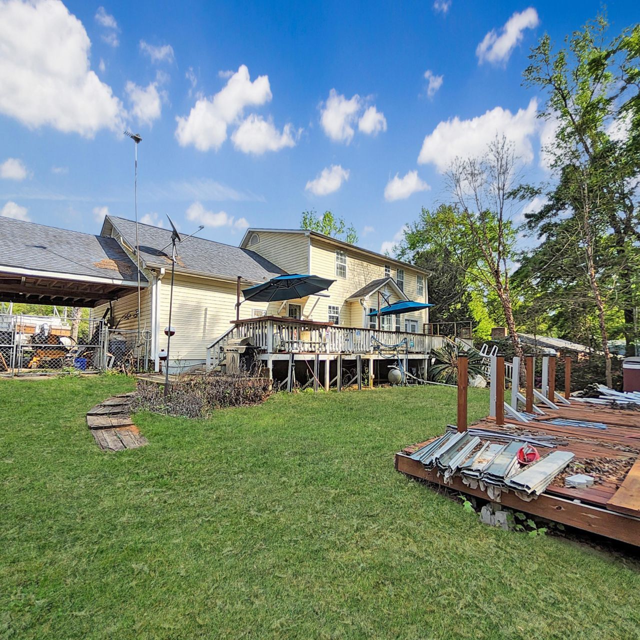 384 Suwanee Drive Photo 30