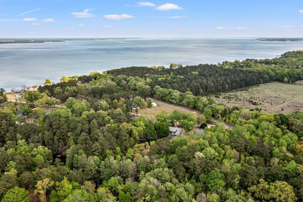 384 Suwanee Drive Photo 45