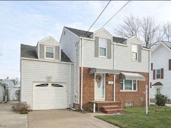 942 Bellflower Avenue SW, Canton, OH 44710