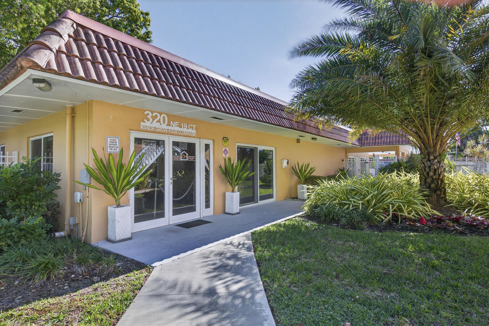 300 NE 19th Court, Unit 104n, Wilton Manors, FL 33305 Photo