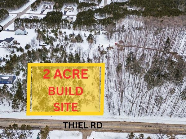 10186 Thiel Road, Traverse City, MI 49685