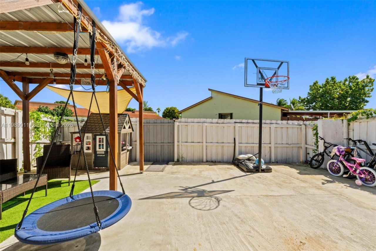 14006 SW Sw 281 St Ter , Homestead, FL 33033 Photo