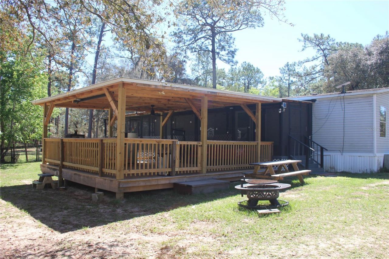 24427 Wild Turkey Road, Paisley, FL 32767 Photo
