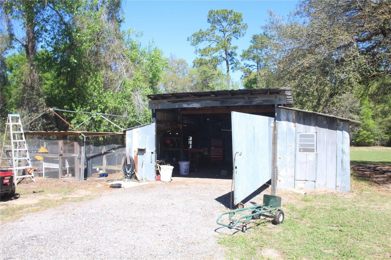 24427 Wild Turkey Road, Paisley, FL 32767 Photo