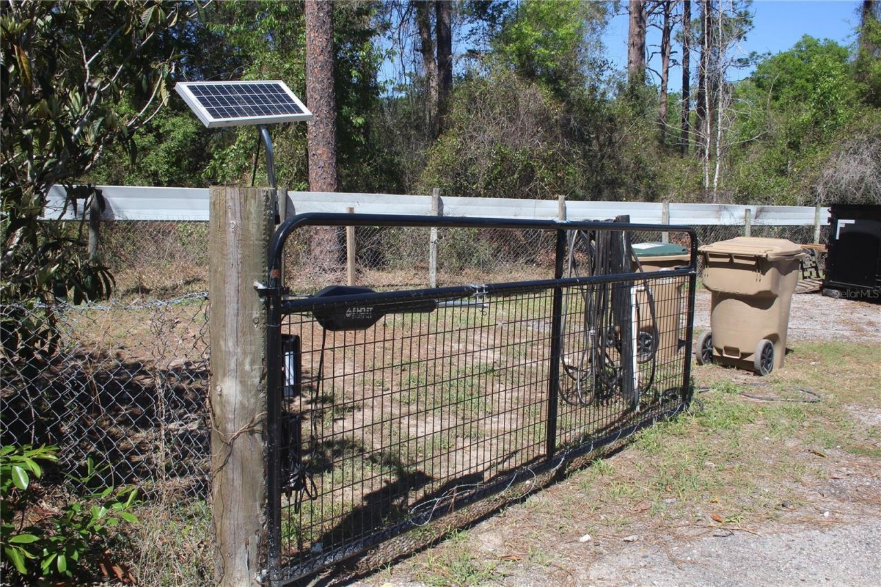 24427 Wild Turkey Road, Paisley, FL 32767 Photo