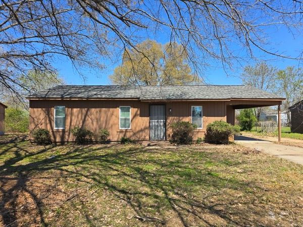62 Harvard Road, Marion, AR 72364