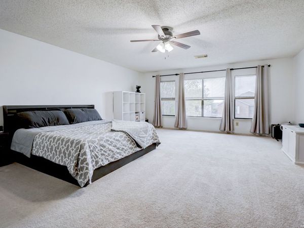 11935 Devin Chase, San Antonio, TX 78253