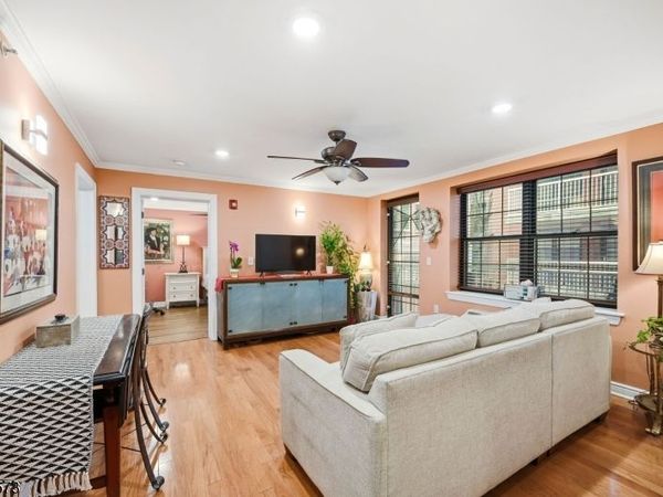 7 Prospect St, Morristown, NJ 07960