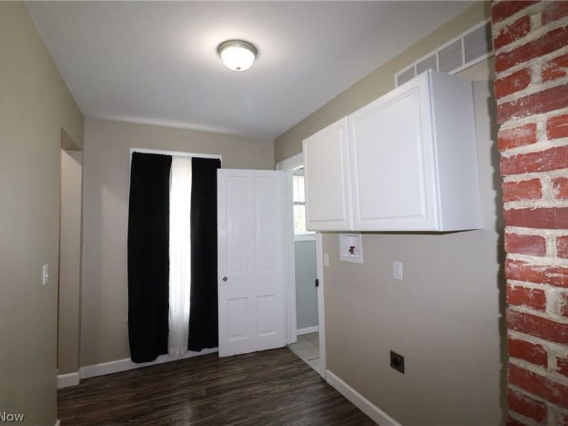 172 N Main Street, Creston, OH 44217 Photo 10