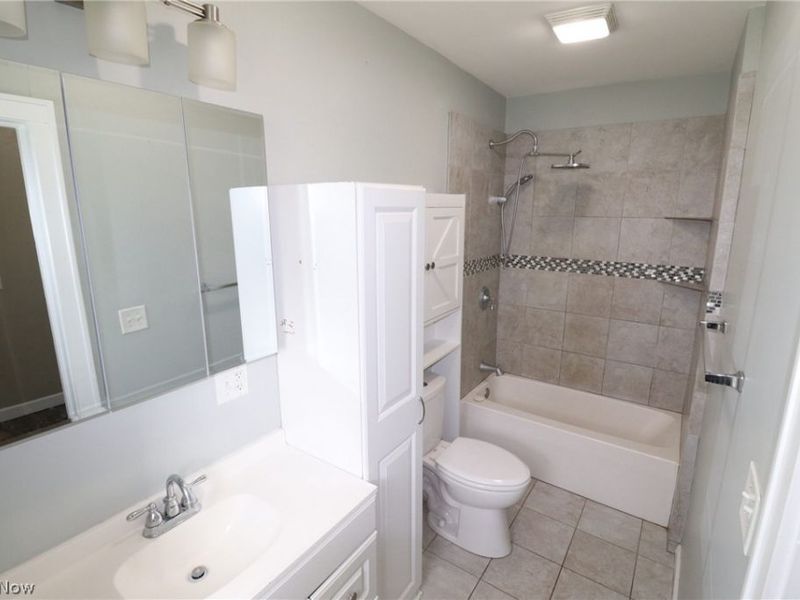 172 N Main Street, Creston, OH 44217 Photo 12