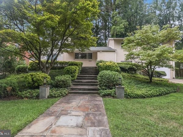 6928 WINTERBERRY LANE , BETHESDA, MD 20817