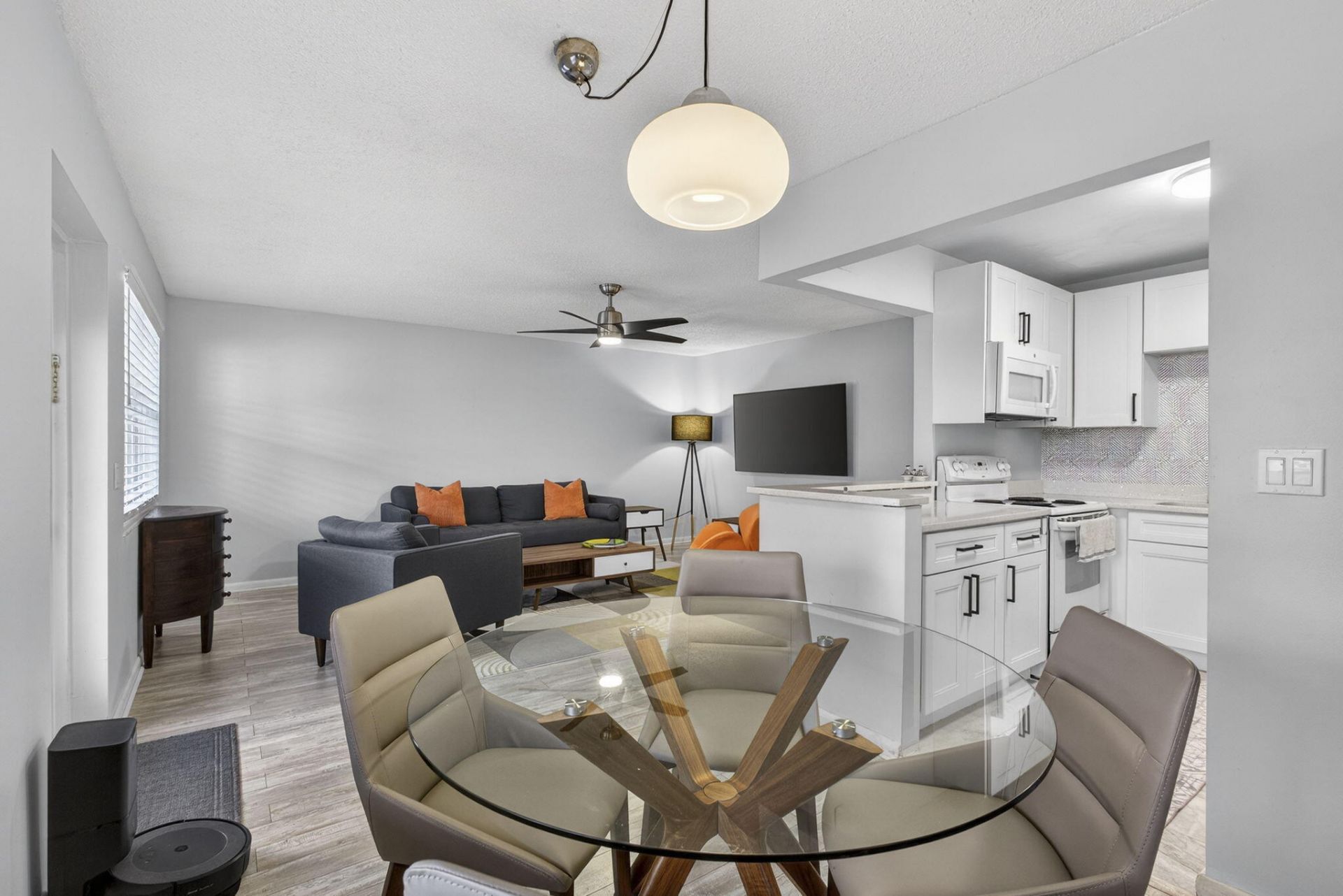 155 Windsor G, West Palm Beach, FL 33417 Photo