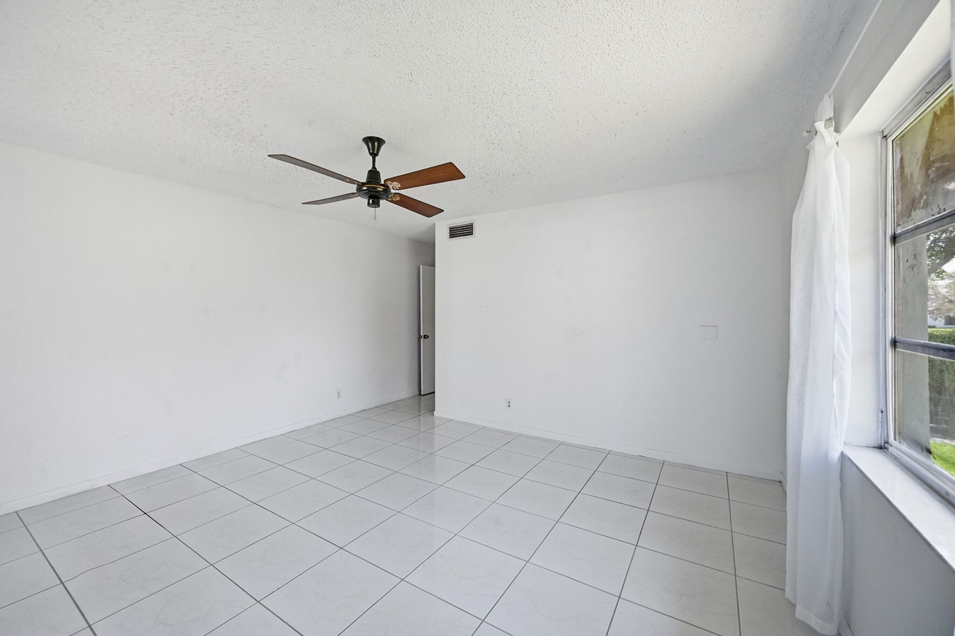 6525 S Oriole Boulevard, Delray Beach, FL 33446 Photo