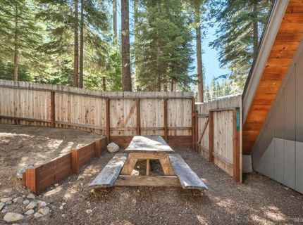 1987 Osage Circle, South Lake Tahoe, CA 96150 Photo
