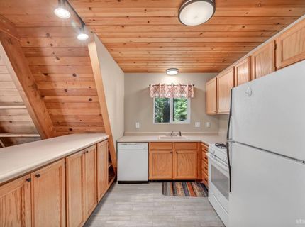 1987 Osage Circle, South Lake Tahoe, CA 96150 Photo