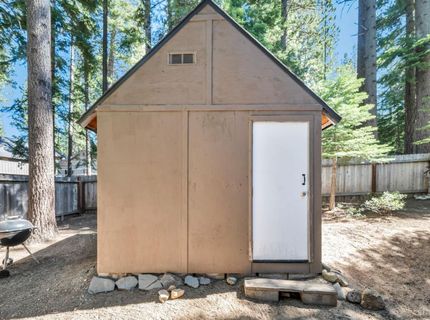 1987 Osage Circle, South Lake Tahoe, CA 96150 Photo