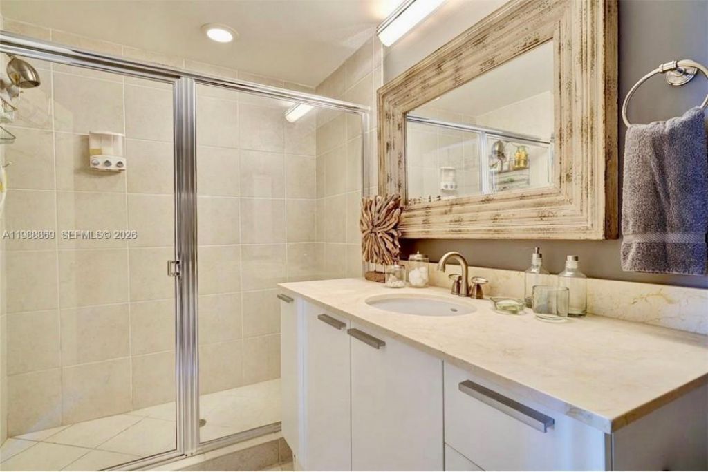 140 S Dixie Hwy , Unit 406, Hollywood, FL 33020 Photo