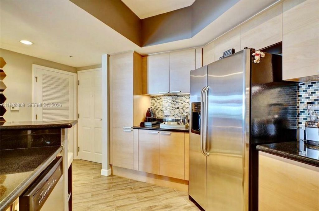 140 S Dixie Hwy , Unit 406, Hollywood, FL 33020 Photo