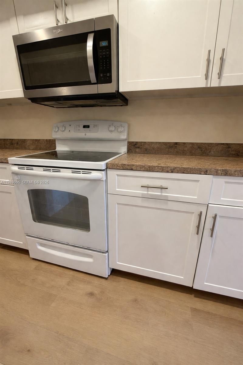 11631 SW 2nd St, Unit 20302, Pembroke Pines, FL 33025 Photo