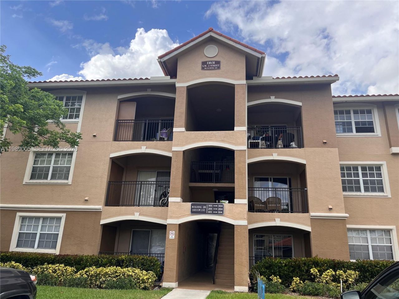 11631 SW 2nd St, Unit 20302, Pembroke Pines, FL 33025 Photo