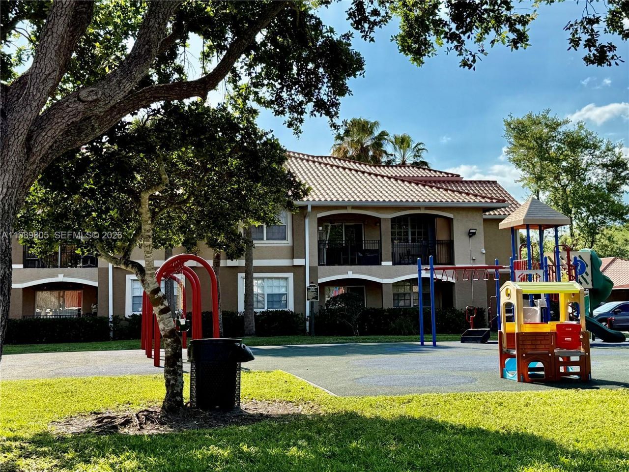 11631 SW 2nd St, Unit 20302, Pembroke Pines, FL 33025 Photo