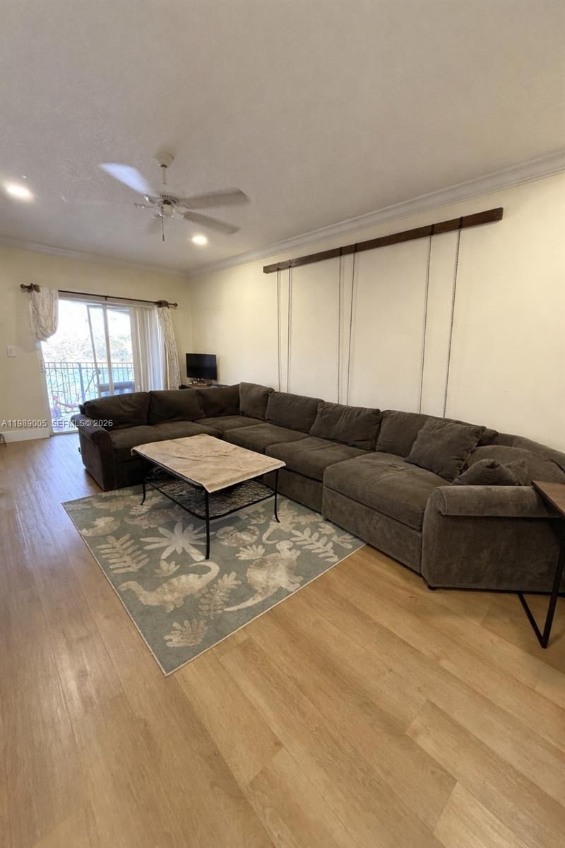 11631 SW 2nd St, Unit 20302, Pembroke Pines, FL 33025 Photo