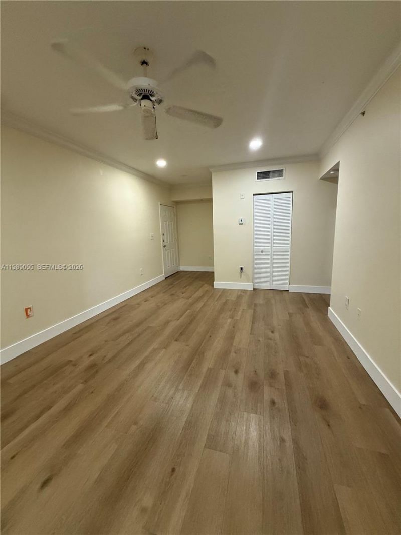 11631 SW 2nd St, Unit 20302, Pembroke Pines, FL 33025 Photo