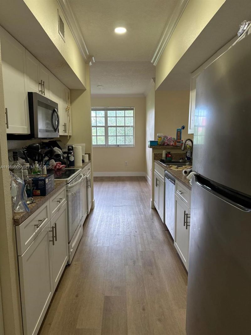 11631 SW 2nd St, Unit 20302, Pembroke Pines, FL 33025 Photo